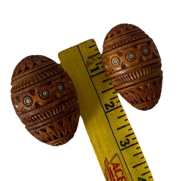 Ukranian Pysanka Wooden 2 Wooden Eggs on wooden matching plate - Picture 11 of 11